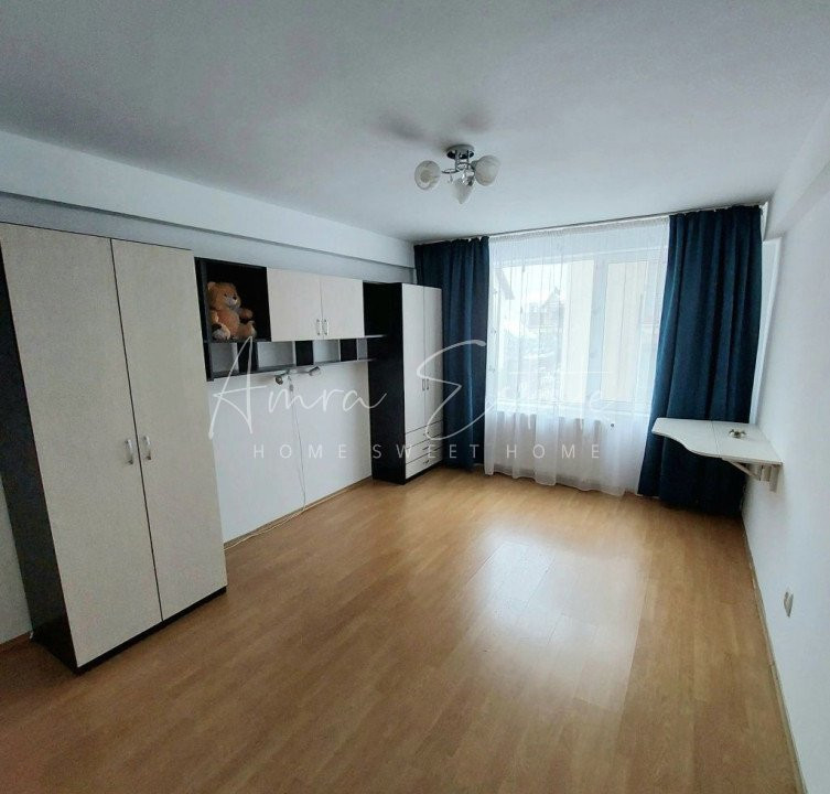 Apartament cu 3 camere Europa zona Eugen Ionesco