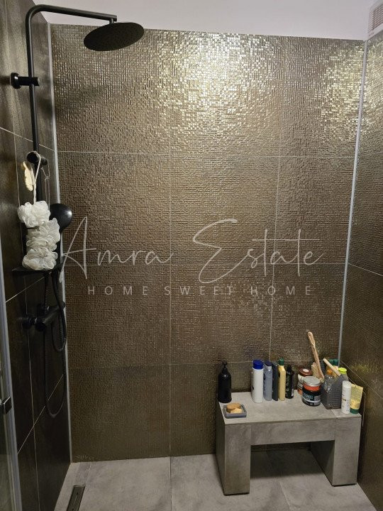 Apartament ultrafinisat 3 camere + terasa 60 mp