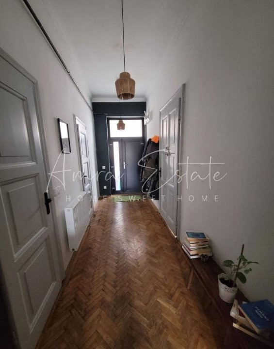 Apartament cu 3 camere pe str.Horea