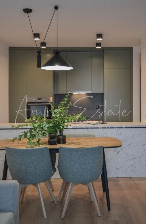 Apartament 3 camere zona Andrei Muresanu 