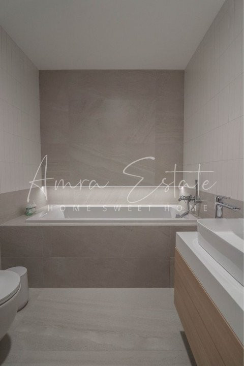 Apartament 3 camere zona Andrei Muresanu 