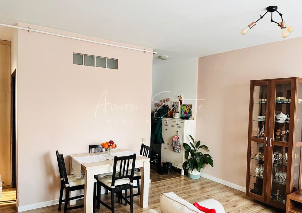 Apartament cu 3 camere pe str.Alverna