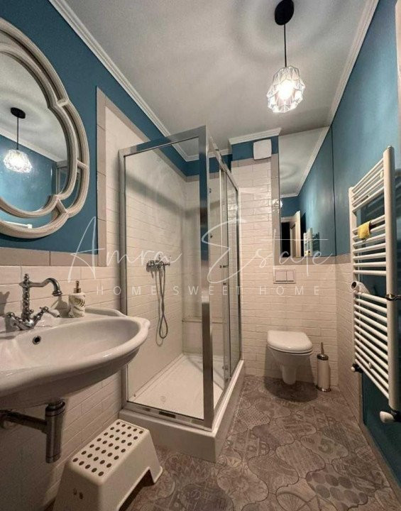 Apartament cu 3 camere zona semicentrala